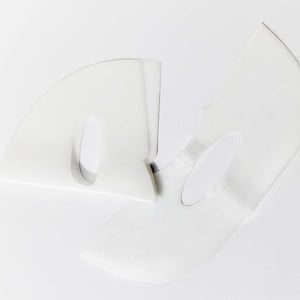 https://cdn.shopify.com/s/files/1/0568/9802/7638/files/CeranolMask_7.jpg?v=1758108909