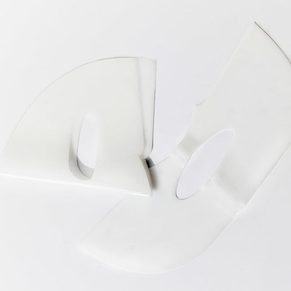 https://cdn.shopify.com/s/files/1/0568/9802/7638/files/CeranolMask_7.jpg?v=1758108909