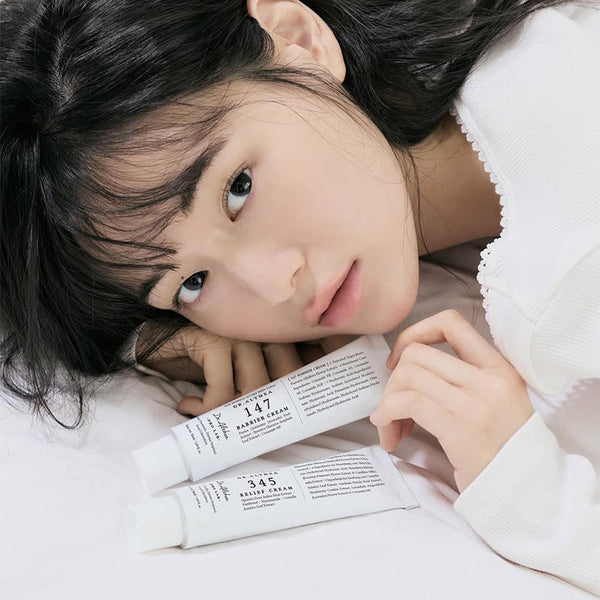 https://cdn.shopify.com/s/files/1/0568/9802/7638/files/Dr.Althea_147BarrierCream_Photo3.jpg?v=1774366509