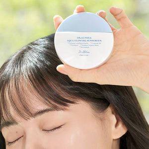 https://cdn.shopify.com/s/files/1/0568/9802/7638/files/Dr.Althea_AquaGlowingSunscreen_Photo4.jpg?v=1759388711