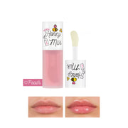 A’pieu Honey & Milk : gloss à lèvres rose glossy présenté sur fond pastel, avec gros plan sur les lèvres et packaging délicat aux motifs miel, lait et abeille. Visuel promotionnel Glass Skin Hub.