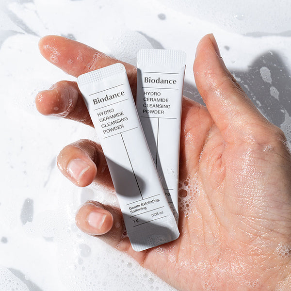 https://cdn.shopify.com/s/files/1/0568/9802/7638/files/cleansing_powder_01-1.jpg?v=1751906132