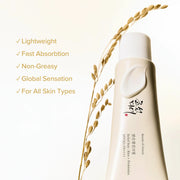 https://cdn.shopify.com/s/files/1/0558/4135/7989/files/relief-sunscreen-3.webp?v=1774852091