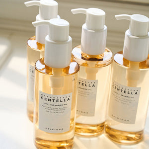 https://cdn.shopify.com/s/files/1/0568/9802/7638/files/skin1004-cleanser-centella-light-cleansing-oil-38409133654262_1800x1800_da71ae34-4f32-4618-9c10-9044e2b309ab.jpg?v=1751281536